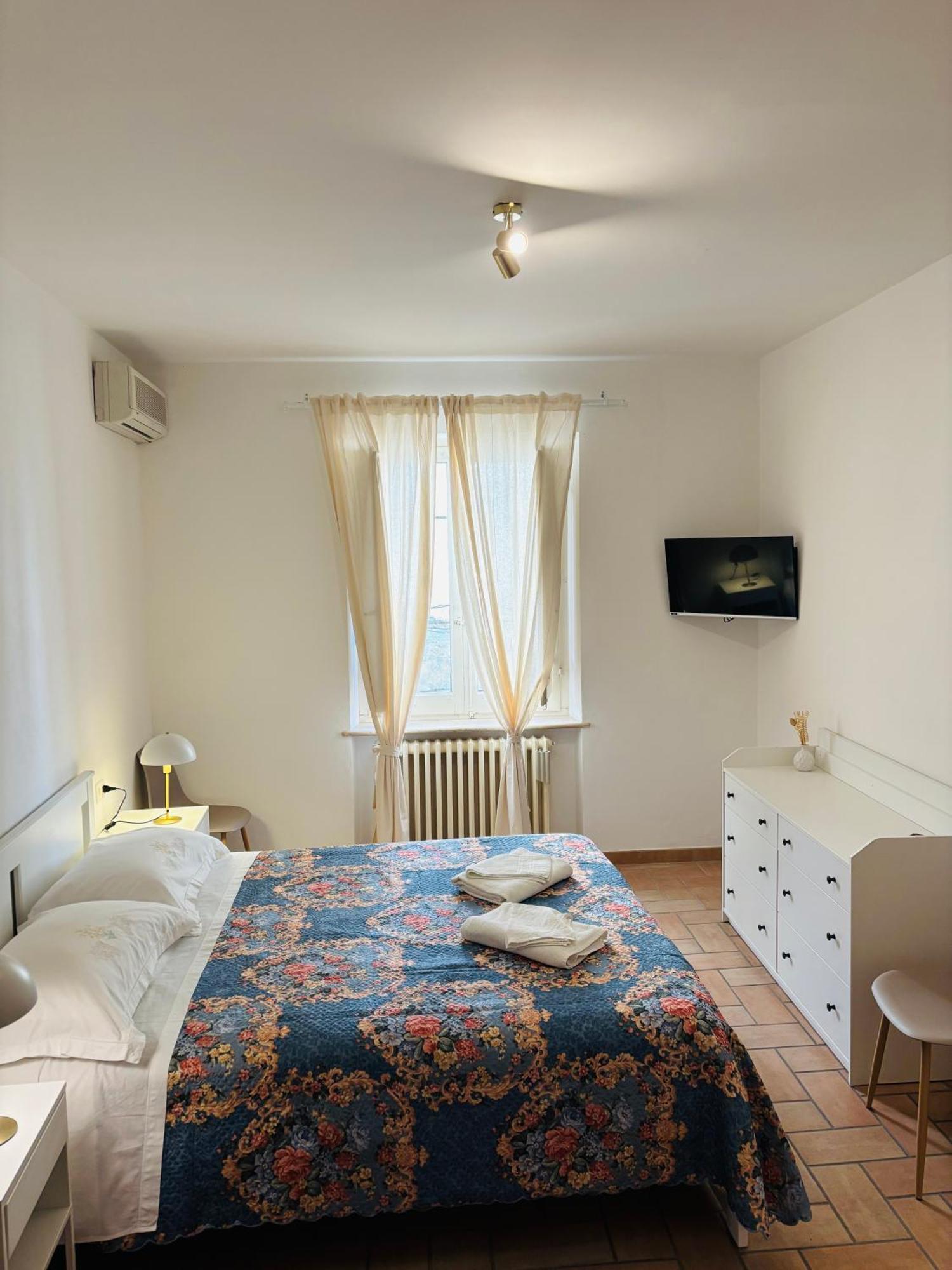 Al Belvedere Apartment II อาตริ ภายนอก รูปภาพ